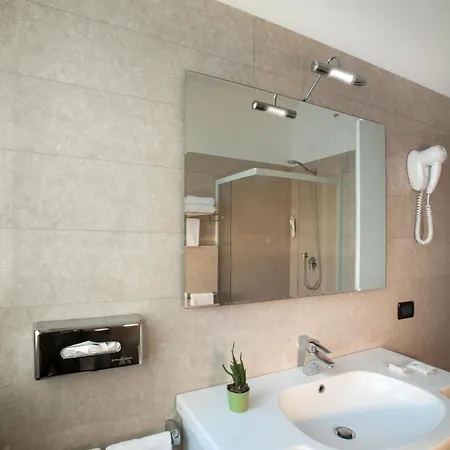 ホテル Palmanova ミラノ