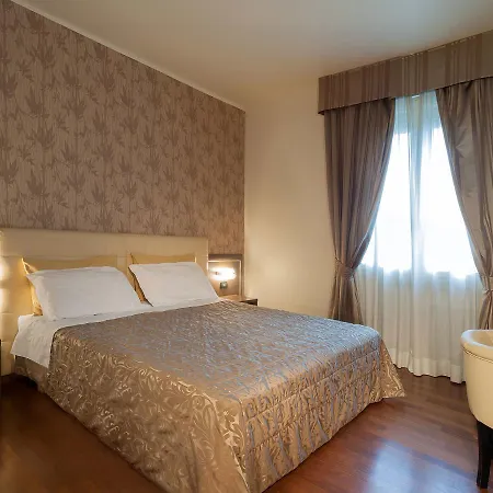Palmanova 4* Mediolan